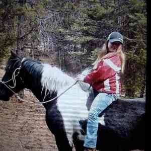 Meet your Posher, Kelsey